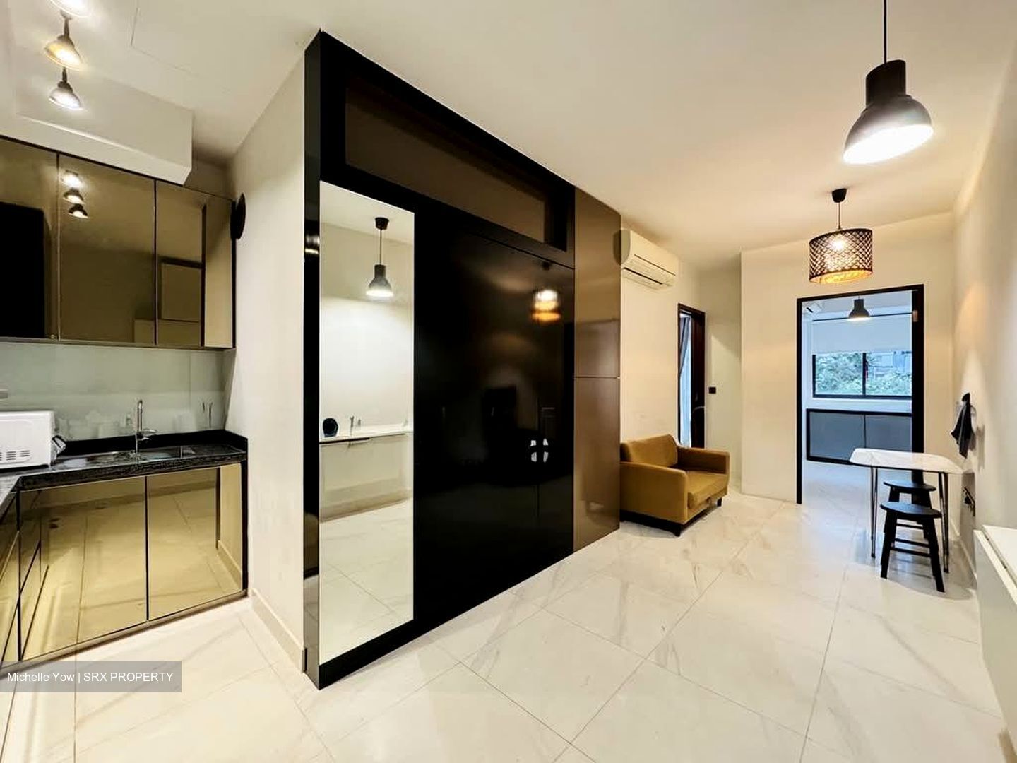 Devonshire 12 (D9), Apartment #566077771